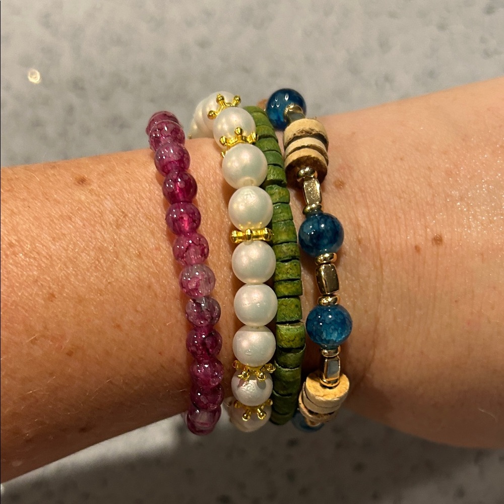 Multicolor Beaded Bracelet Set - NWT